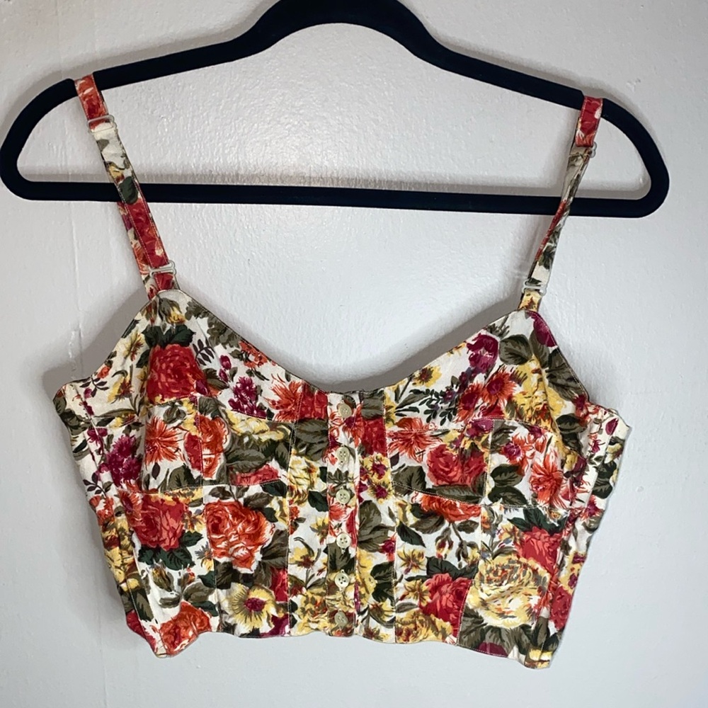 🪼Vintage Blue Cabana floral button up crop top!